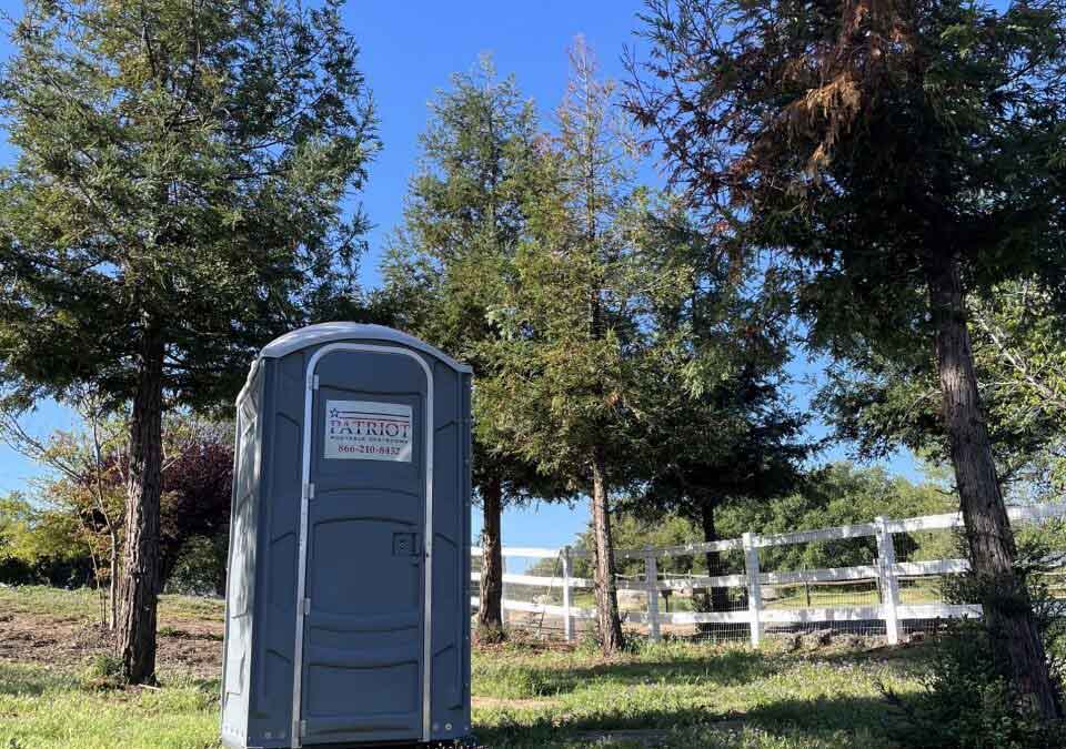 Rent a Porta Potty for a Backyard Party